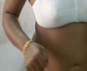 Mallu aunty aparna showing her assets.MOV from aparna aunty nude
