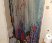 Mother in-law caught showering from espiando a mi suegra