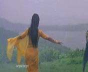 Shilpa shirodakar wet saree hot ass boobs shape from wet saree rain sexdur thekeo ami bashte p