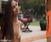 Married Beauty Wants Poolboy To Fuck Her Harder Than Her Husband from saba qamqr scandal x videos