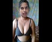 Aunty Hot Boob Show from mallu aunty bi boobs sucking