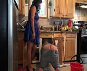 Real amateur cuckold wife gives hardcore rimjob to plumber from xxx arad i