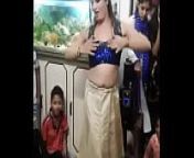 Hot Sexy Indian Girl Dance from india girl dancing
