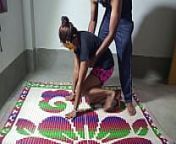 योगा ट्रेनर ने एक्सरसाइज सिखाने के बहाने जबरदस्ती चुदाई किया from bangla model mehjabin sex