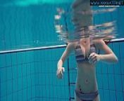 Big bouncing tits underwater from boys swim naked
