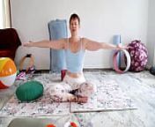 Goddess Aurora Willows Yoga Class 15 from 15 girl and 25 boy sixy bp pho