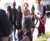 CARNEDELMERCADO - (Siarilin Martinez, Elisa Odiosa, Charles Gomez) - Hottest Latina Halloween Party With Horny Big Dick Clown from siarilin martinez 