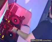 Brazzers - Brazzers Exxtra - The Joys of DJing scene starring Abigail Mac Keisha Grey and Jessy Jone from fake porn pics of dj sodaex telugu aunt