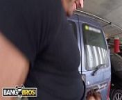 BANGBROS - Filthy Spanish Nympho Franceska Jaimes Gets Fucked In Public Airport Garage! from 淫賤港女吹2