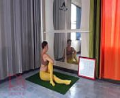 Regina Noir. Yoga in yellow tights doing yoga in the gym. A girl without panties is doing yoga. An athlete trains in a public yoga room. Cam 2 from 에볼무제한알〉〉@inter114〈〈에볼루션임대업체　슬롯파싱알업체　파싱알업체　카지노제작　파싱api업체　카지노api업체