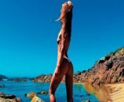 TRAVEL NUDE - Young Nudist girl on the wild coast Ocean Sasha Bikeeva from nude young nudist purenudism