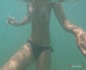 Beautiful Naturist Babe showing her Wet Body in the Ocean and Underwater Tits and tight Pussy from how to relex