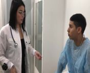 Doctor with huge ass helps her patient with his erection problem - in Spanish from nahii caceres tiktok