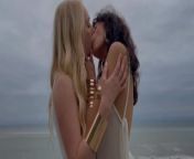 Goddesses BRAYLIN BAILEY and VALERIA MARS sensual lesbian scene PREVIEW from valeria defraia