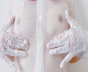A fashion model wearing a see -through shirt with no bra is masturbating with nipples. from 淮安哪里可以约妹乀子q522008721微信咨询打开网址ym2299 com包夜服务 dul