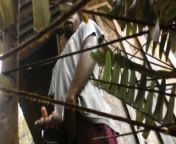 VIDEO TAPE! LUHYA GUY CAUGHT BY CAMERA BY THE ROAD SIDE from pela peli sex video